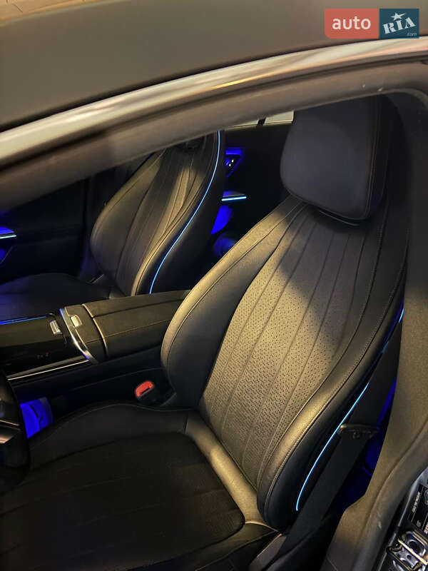 Седан Mercedes-Benz EQE 2023 в Киеве