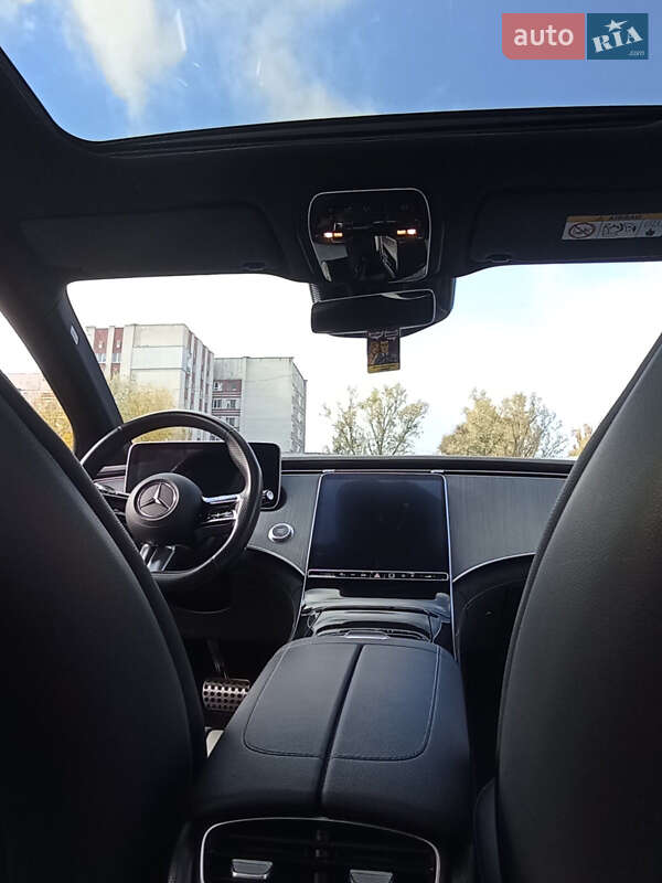 Седан Mercedes-Benz EQE 2023 в Новомосковске