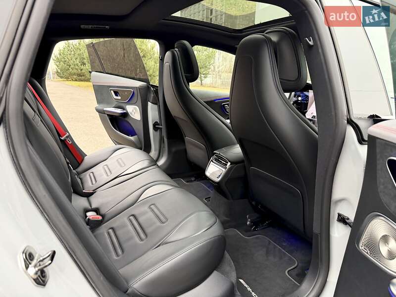 Седан Mercedes-Benz EQE 2022 в Киеве