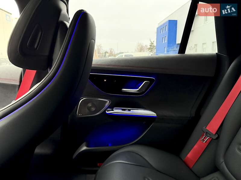 Седан Mercedes-Benz EQE 2022 в Киеве