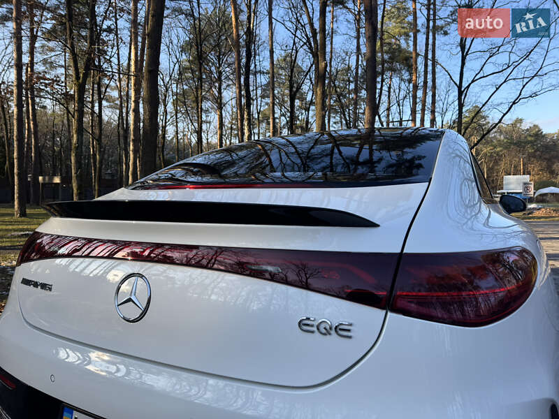Седан Mercedes-Benz EQE 2023 в Луцьку