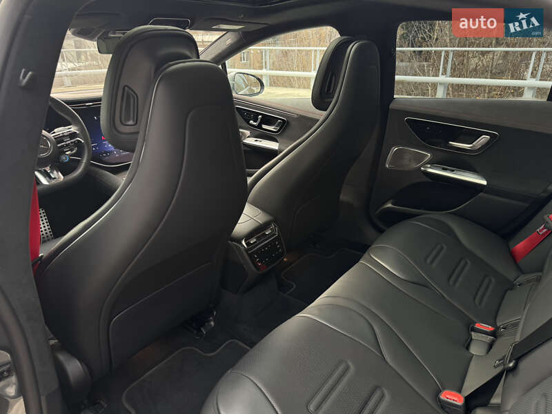 Седан Mercedes-Benz EQE 2022 в Киеве фото 26 Седан Mercedes-Benz EQE 2022 в Киеве