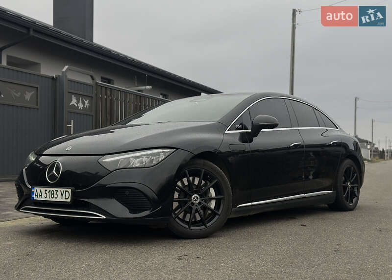 Седан Mercedes-Benz EQE 2023 в Киеве