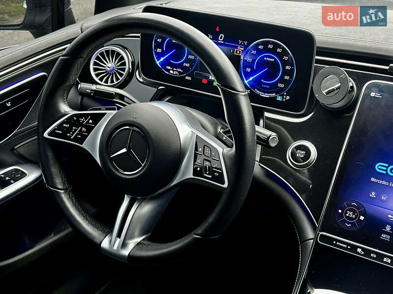 Седан Mercedes-Benz EQE 2023 в Киеве