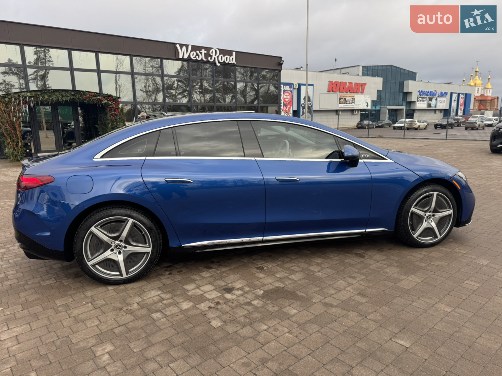 2022 Mercedes-Benz EQE - мініатюра 6