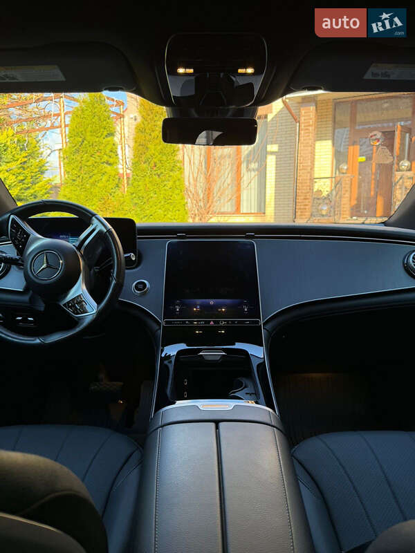 Седан Mercedes-Benz EQE 2023 в Одесі