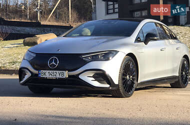 Седан Mercedes-Benz EQE 2023 в Ровно