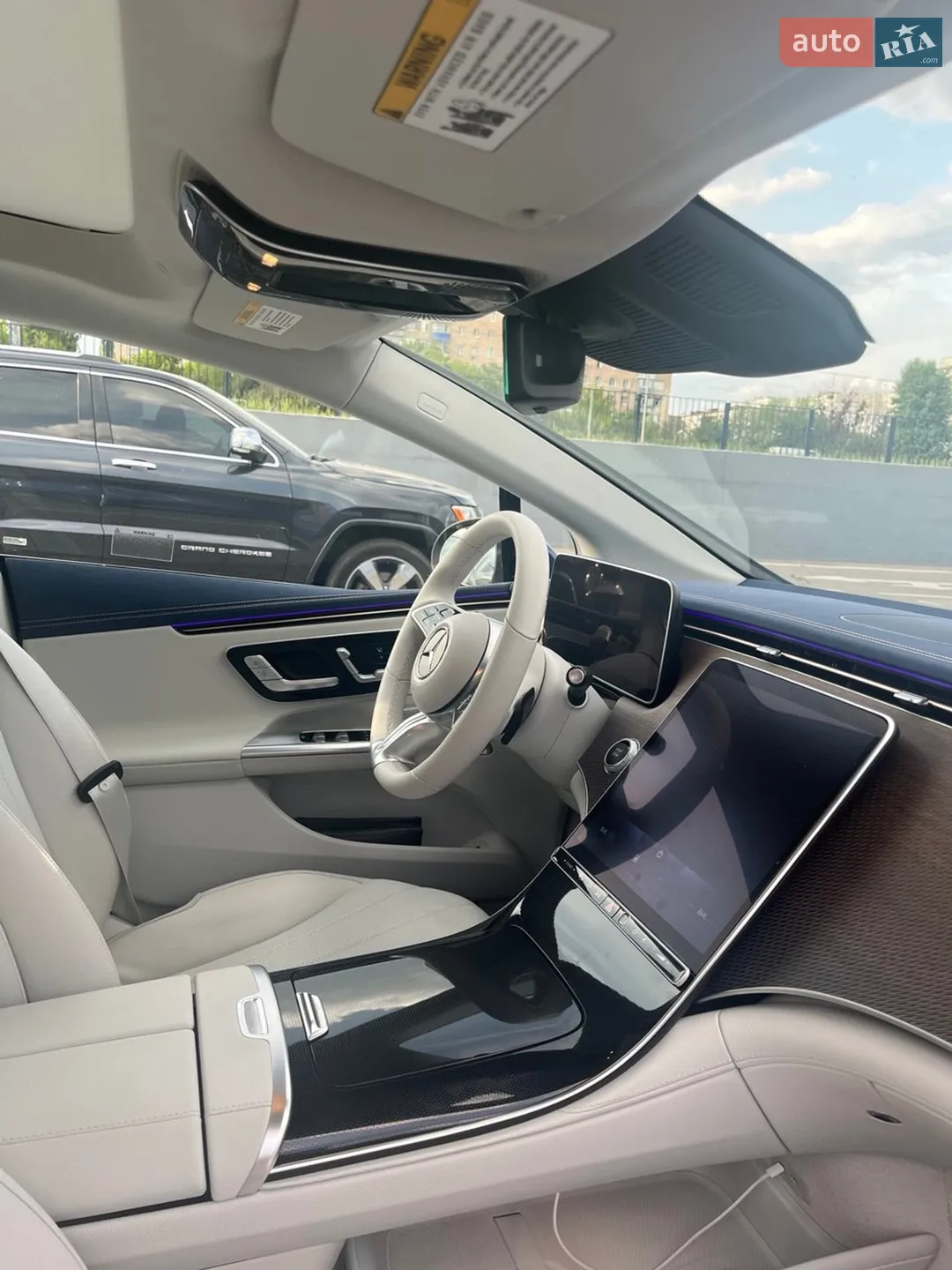 2022 Mercedes-Benz EQE - мініатюра 6