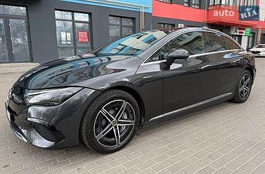 Седан Mercedes-Benz EQE 2022 в Рівному