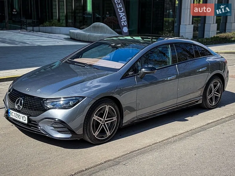 Mercedes-Benz EQE