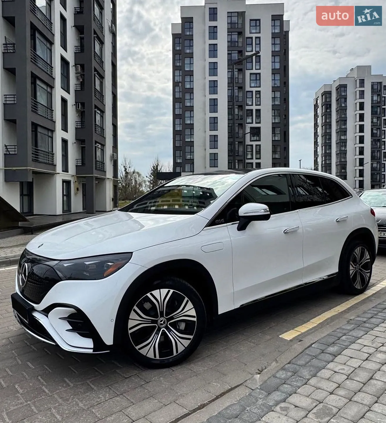 2023 Mercedes-Benz EQE - мініатюра 6