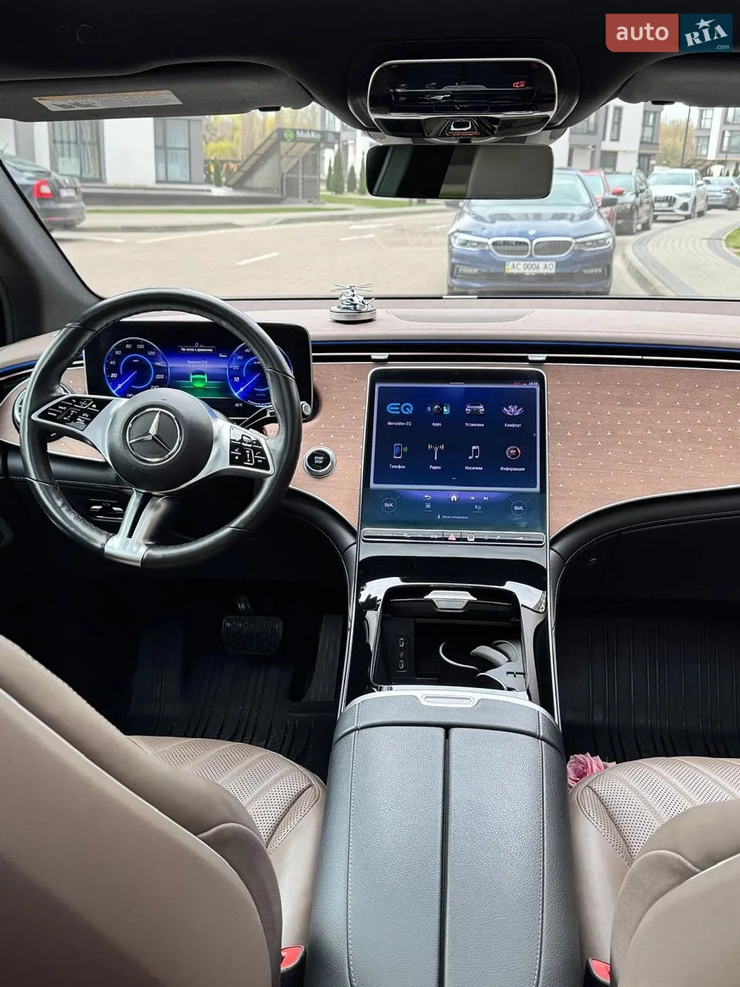 2023 Mercedes-Benz EQE - мініатюра 24
