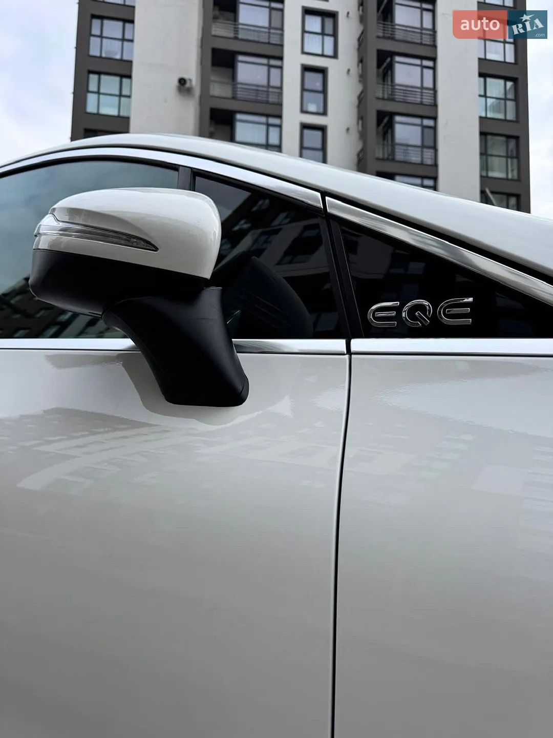 2023 Mercedes-Benz EQE - мініатюра 13