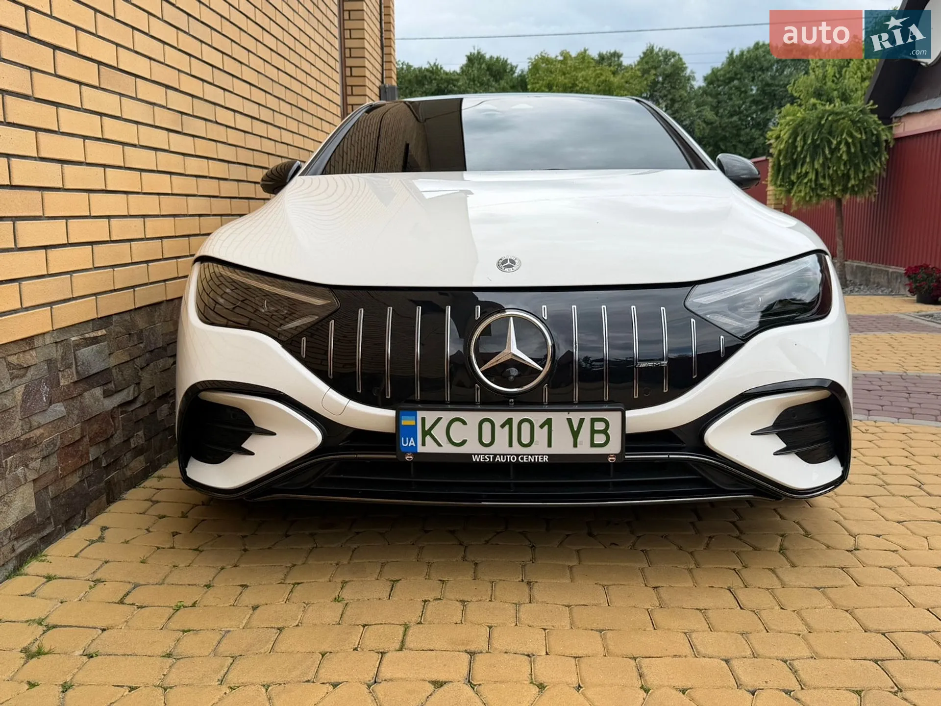 2023 Mercedes-Benz EQE - мініатюра 13