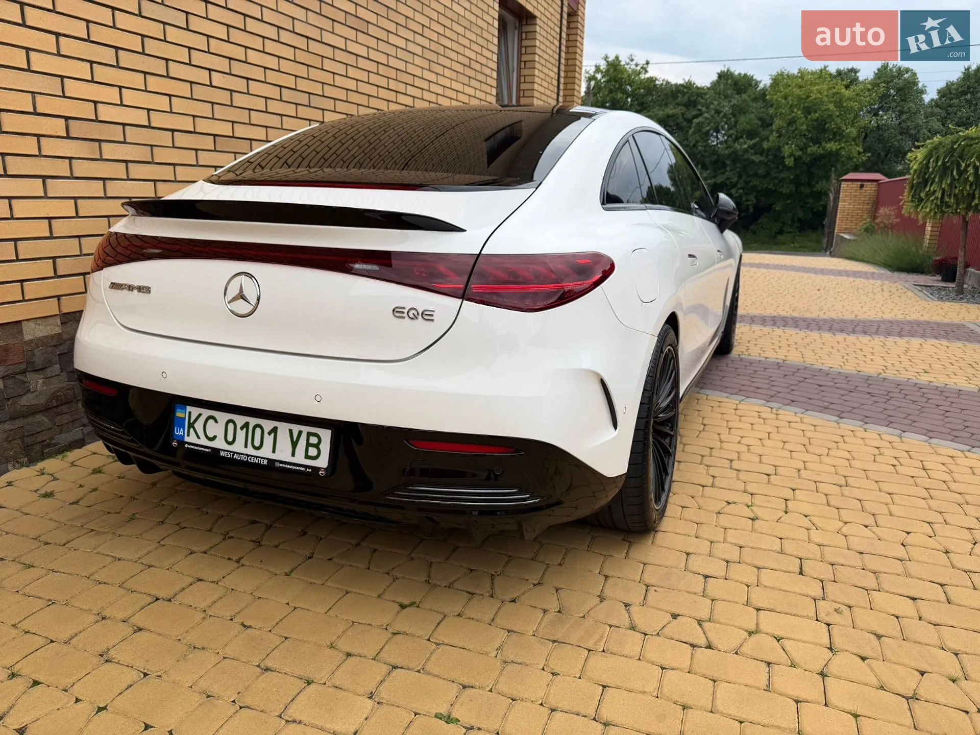 2023 Mercedes-Benz EQE - мініатюра 18
