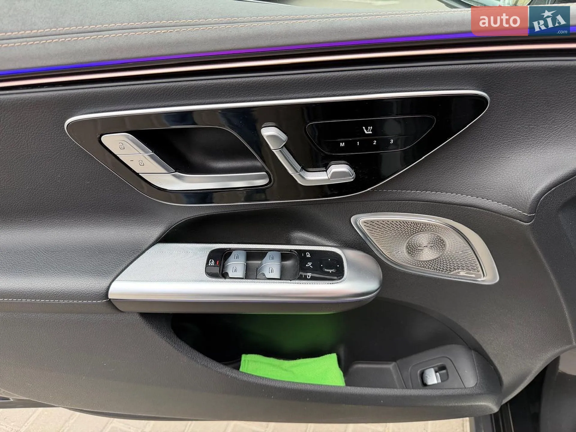 2022 Mercedes-Benz EQE - мініатюра 15