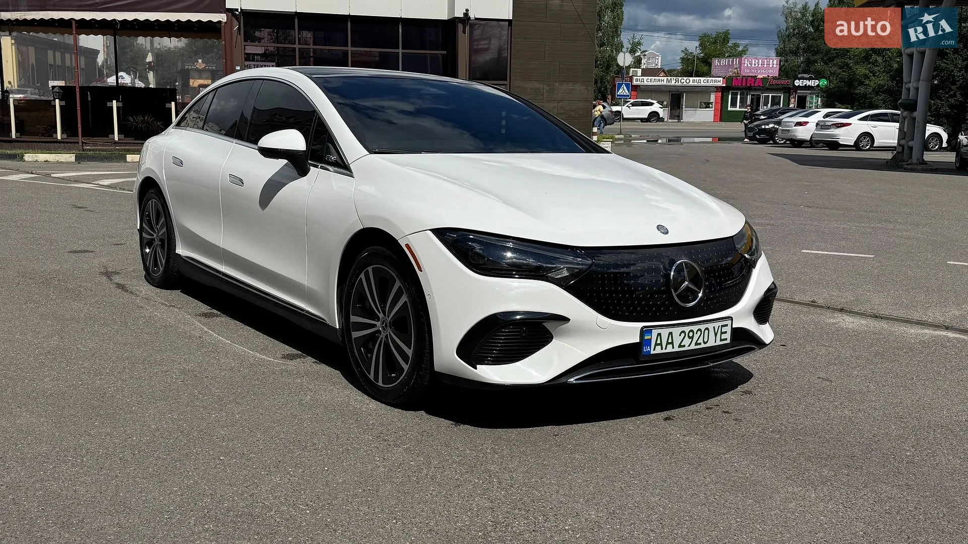 2022 Mercedes-Benz EQE - мініатюра 4