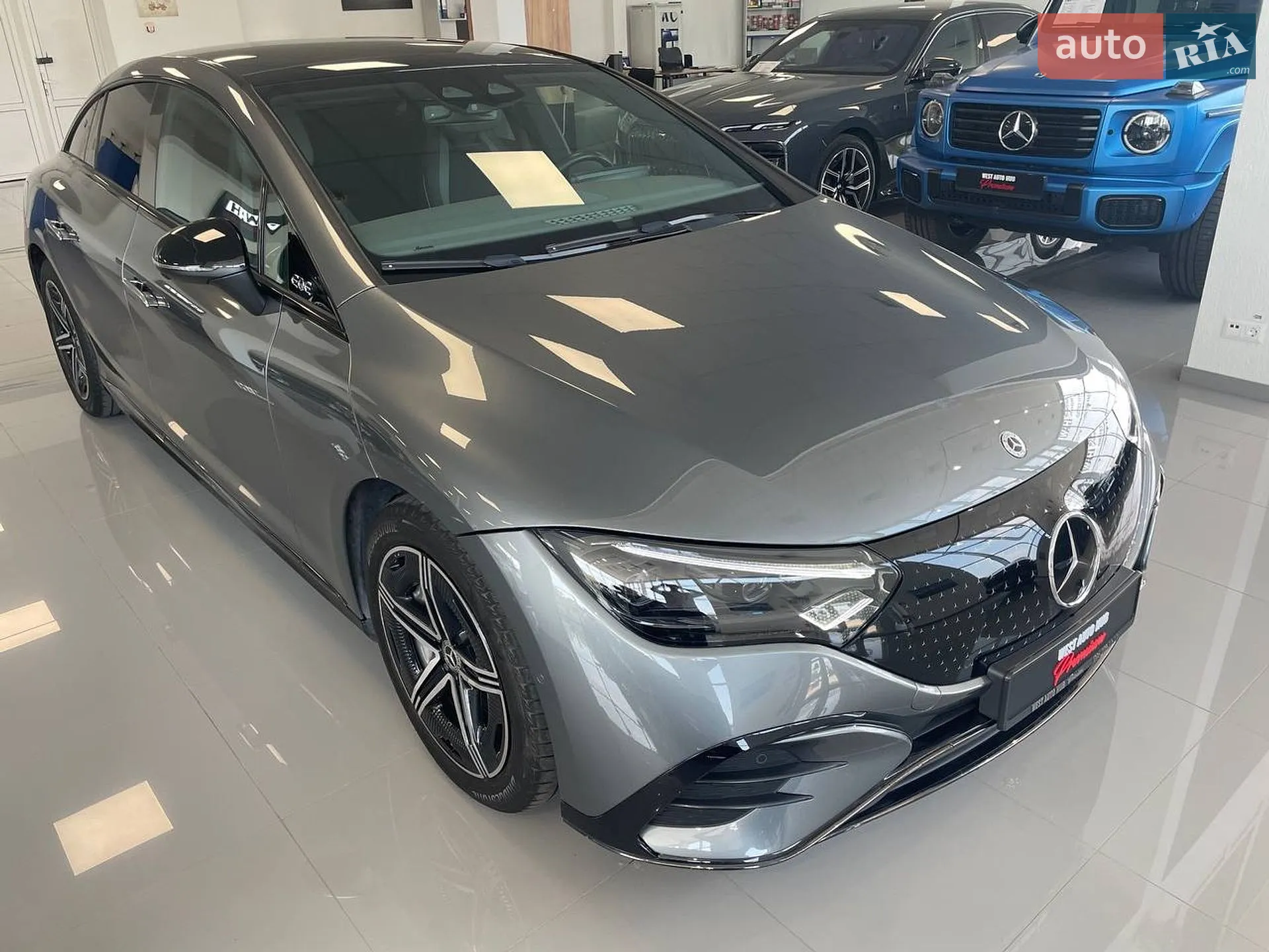 2023 Mercedes-Benz EQE - фото 1