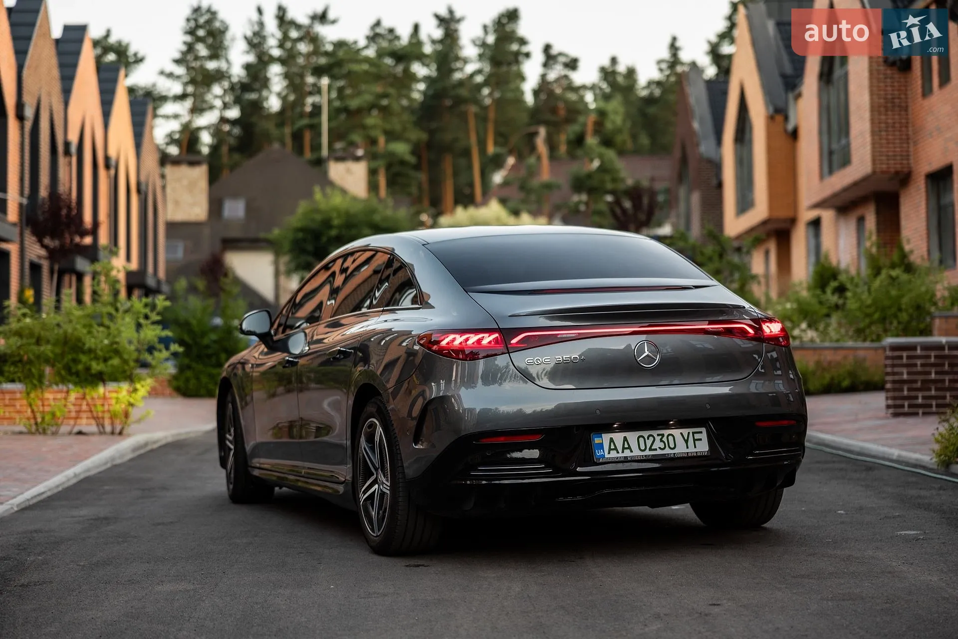 2022 Mercedes-Benz EQE - мініатюра 5