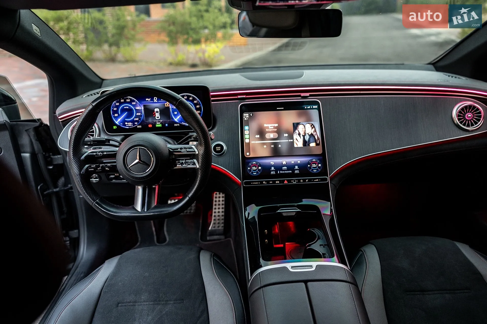 2022 Mercedes-Benz EQE - мініатюра 14