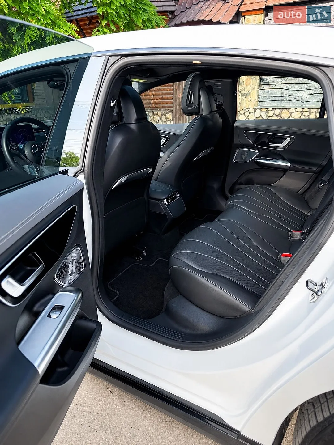 2024 Mercedes-Benz EQE - мініатюра 11