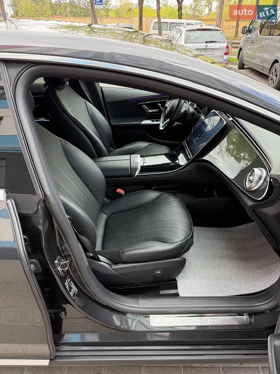 2022 Mercedes-Benz EQE - мініатюра 39