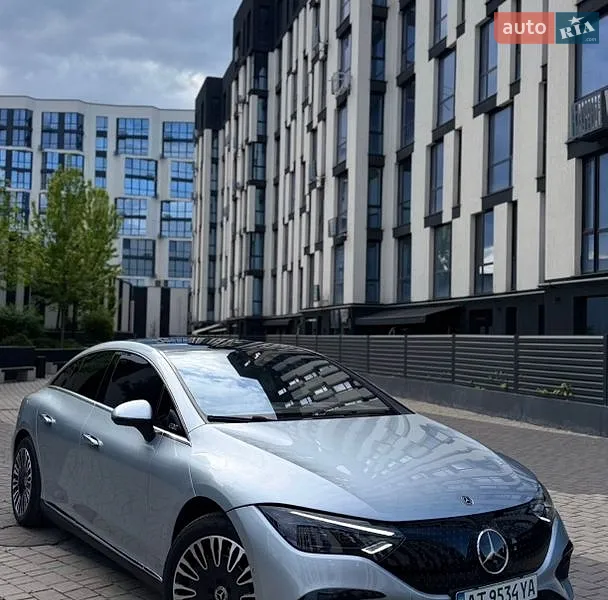 Mercedes-Benz EQE