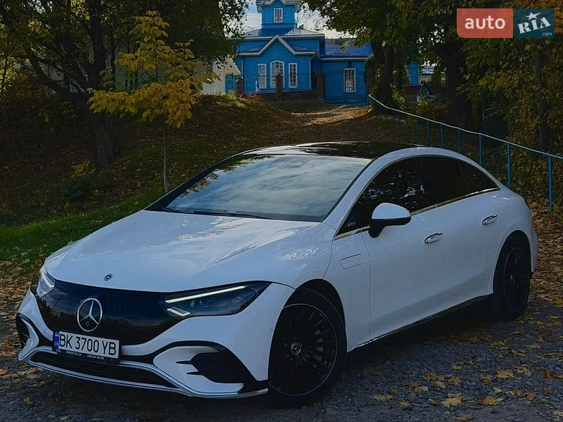Mercedes-Benz EQE 2022