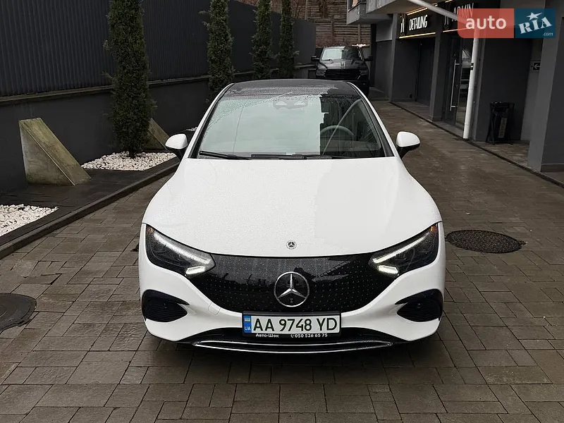 Mercedes-Benz EQE