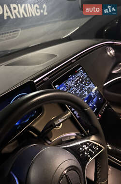 Внедорожник / Кроссовер Mercedes-Benz EQS SUV 2022 в 