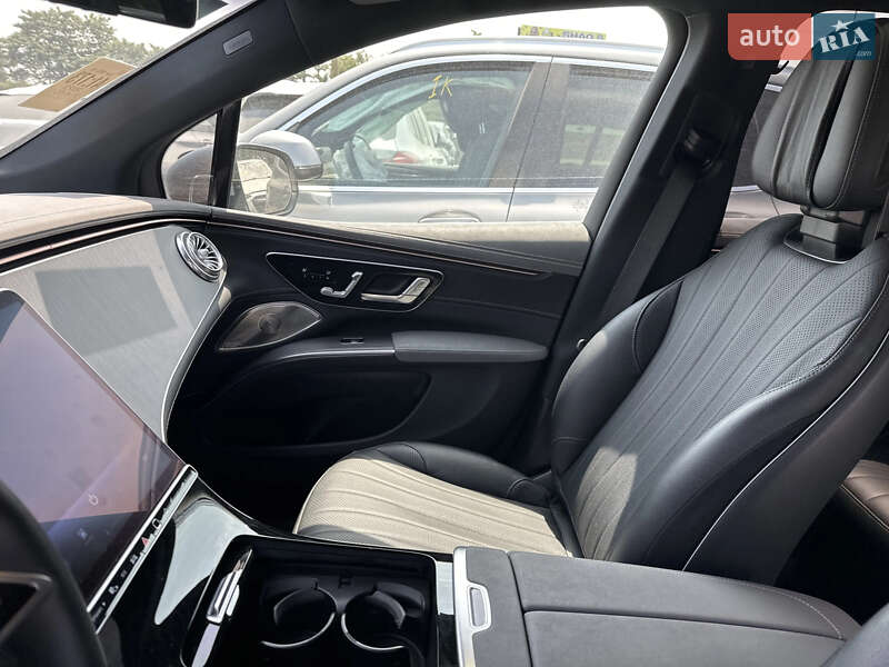 Позашляховик / Кросовер Mercedes-Benz EQS SUV 2023 в Києві