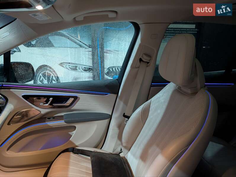 Позашляховик / Кросовер Mercedes-Benz EQS SUV 2022 в Львові