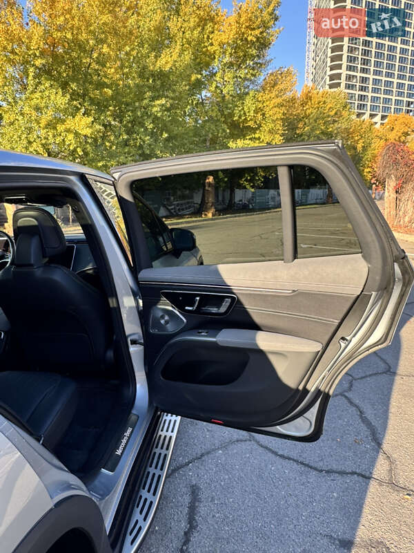 Позашляховик / Кросовер Mercedes-Benz EQS SUV 2023 в Одесі