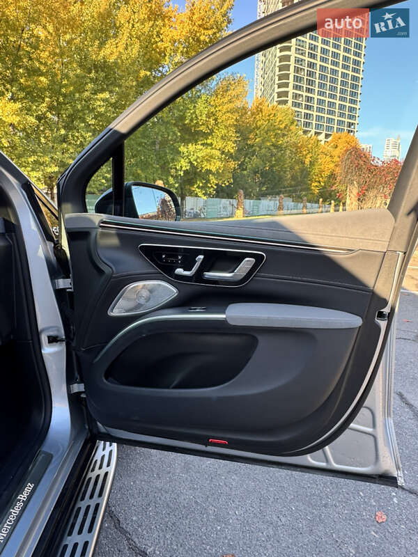 Позашляховик / Кросовер Mercedes-Benz EQS SUV 2023 в Одесі