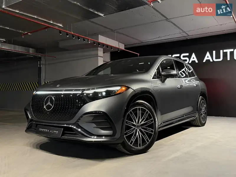 Mercedes-Benz EQS SUV