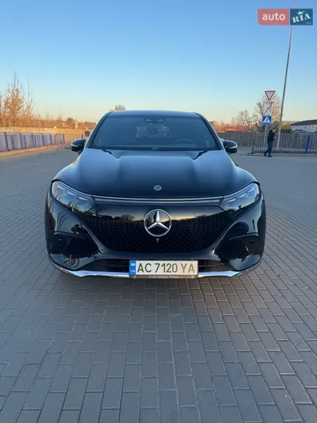 Mercedes-Benz EQS SUV