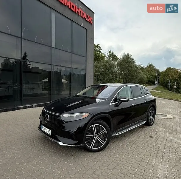 Mercedes-Benz EQS SUV