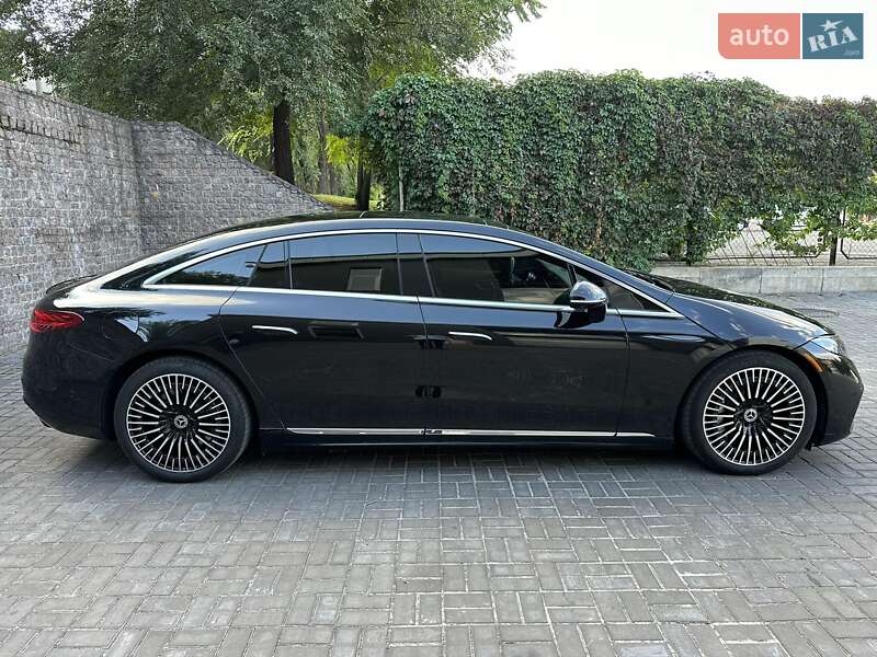 Седан Mercedes-Benz EQS 2021 в Каменском