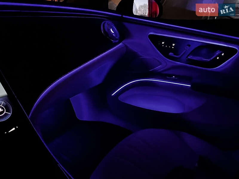 Седан Mercedes-Benz EQS 2021 в Ровно