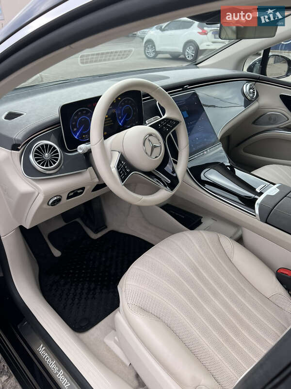 Седан Mercedes-Benz EQS 2022 в Києві