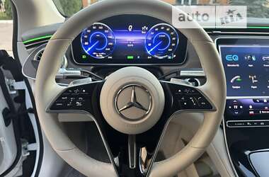 Седан Mercedes-Benz EQS 2022 в Киеве