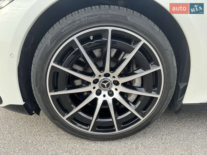 Седан Mercedes-Benz EQS 2022 в Киеве