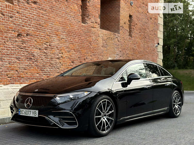 Седан Mercedes-Benz EQS 2022 в Львове