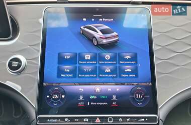 Седан Mercedes-Benz EQS 2022 в 