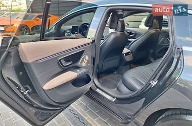 Седан Mercedes-Benz EQS 2022 в 