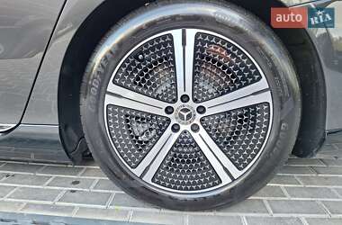 Седан Mercedes-Benz EQS 2022 в 