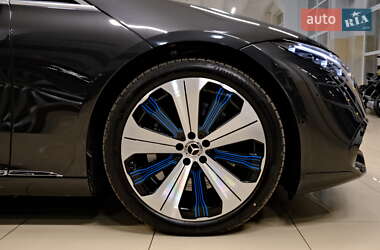 Седан Mercedes-Benz EQS 2023 в 