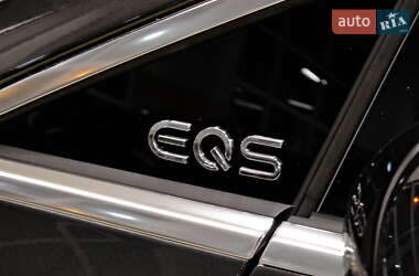 Седан Mercedes-Benz EQS 2023 в 