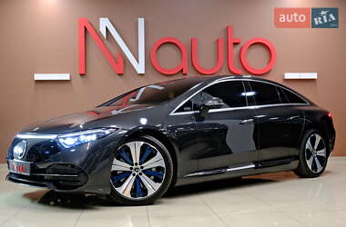 Седан Mercedes-Benz EQS 2023 в 