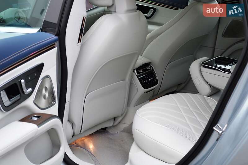 Седан Mercedes-Benz EQS 2023 в Одессе